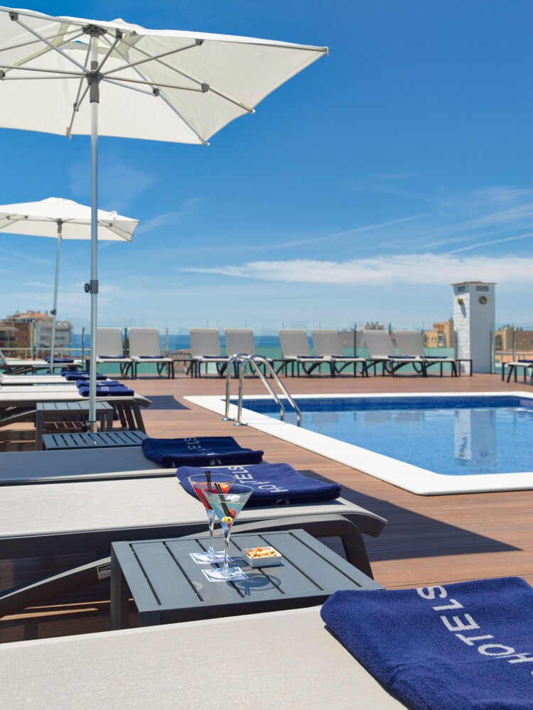 Rooftop Pool
