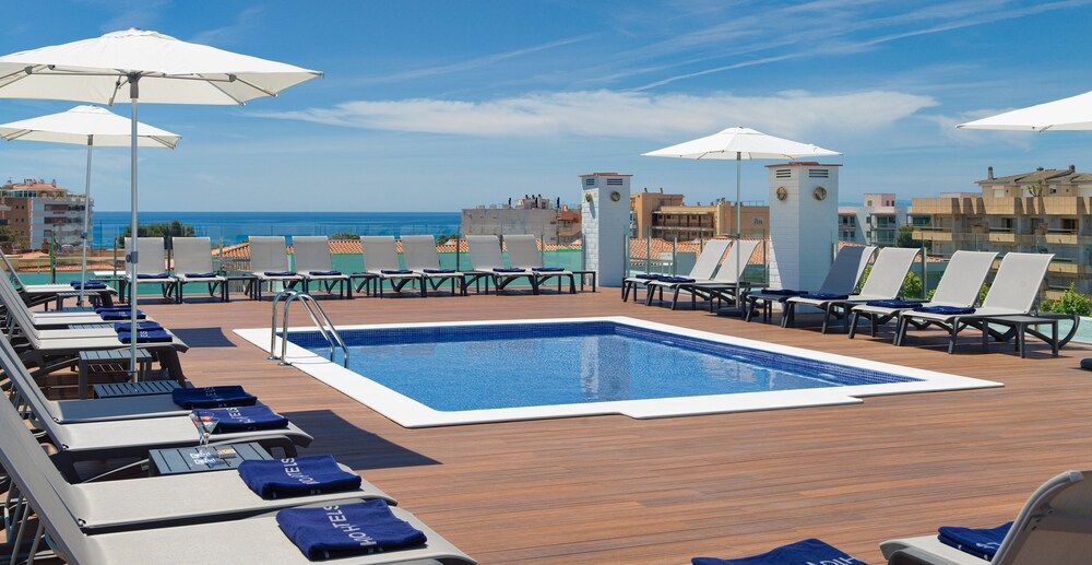 Rooftop Pool