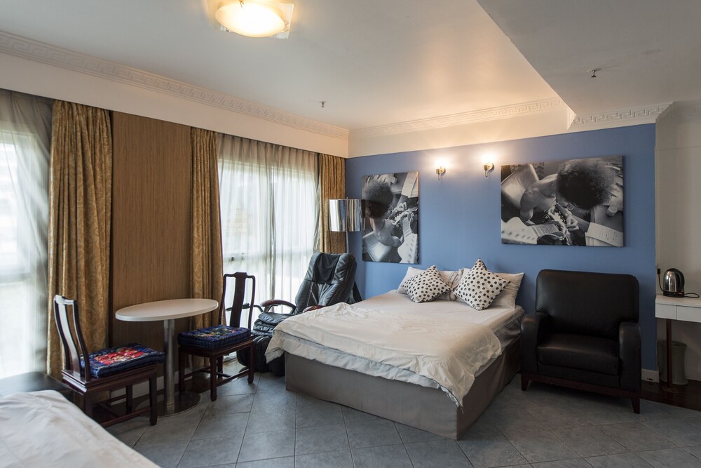 Guestroom