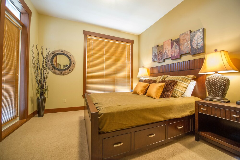 Executive Room, 2 Bedrooms, Hot Tub - Guestroom
