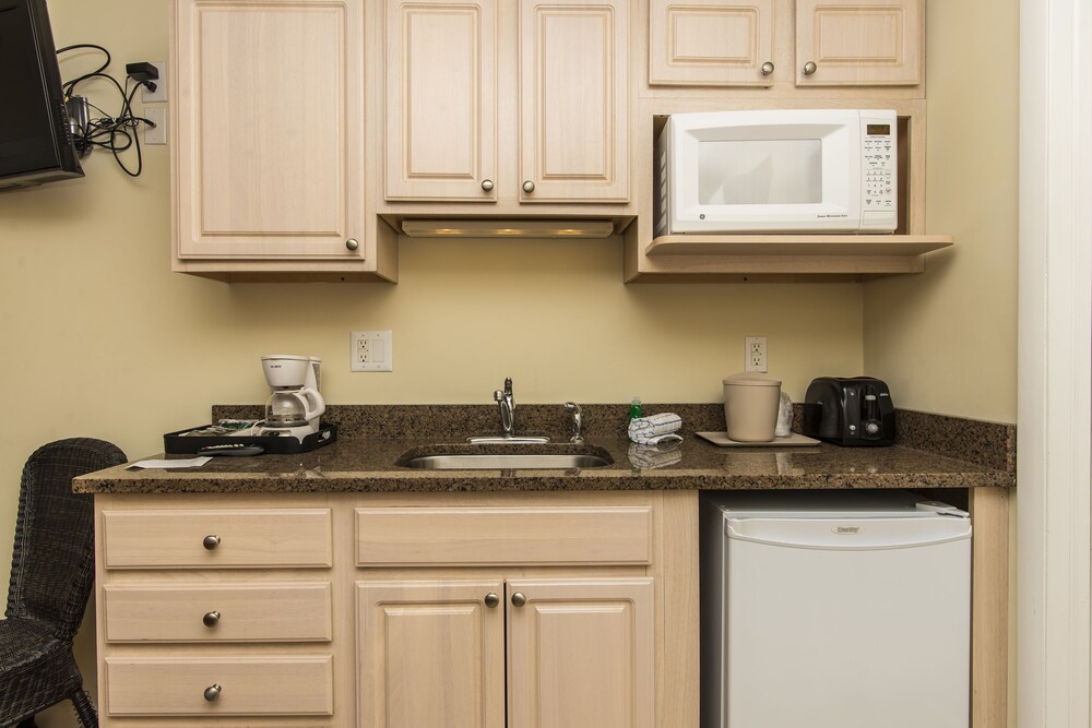 In-Room Kitchenette