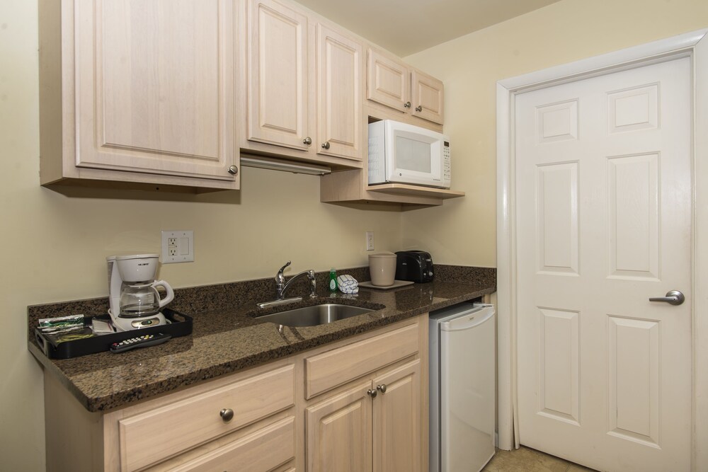 In-Room Kitchenette