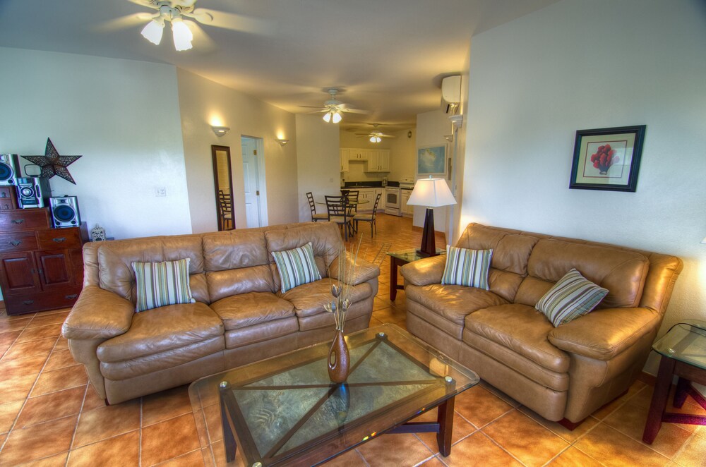 Classic Suite, 2 Bedrooms, Kitchen, Garden Area - Living Area