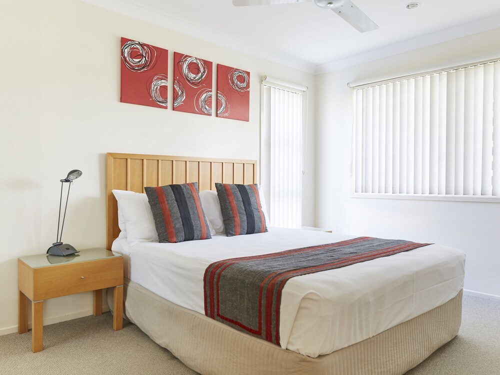 Townhouse Lagoon Villa - Guestroom