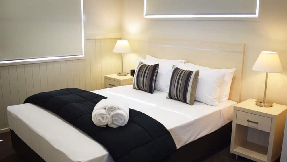 Family Cabin, 2 Bedrooms, Accessible - Guestroom