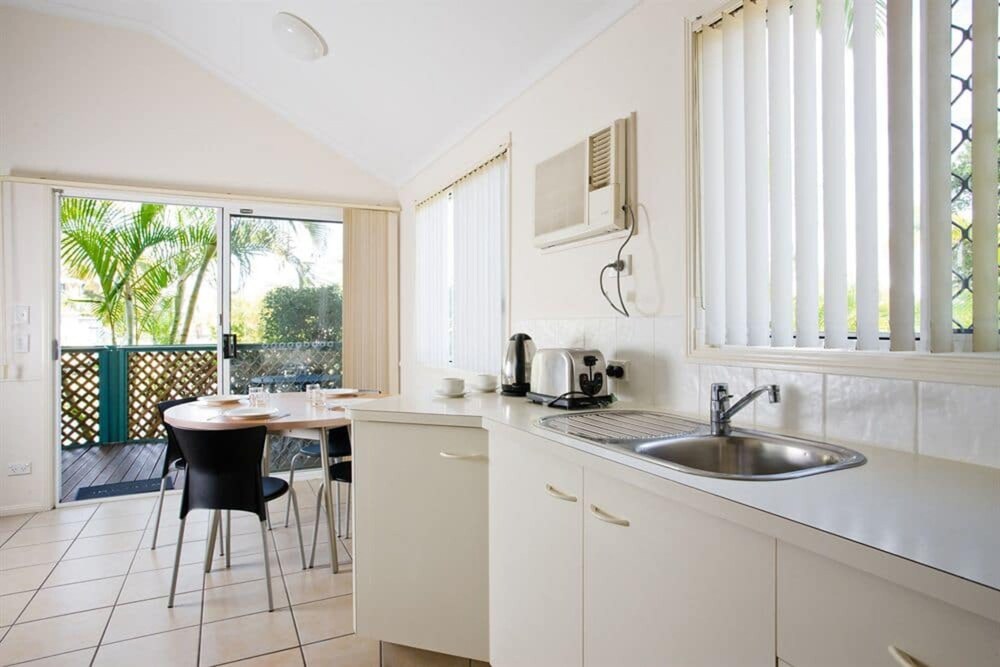 Deluxe Villa - In-Room Dining