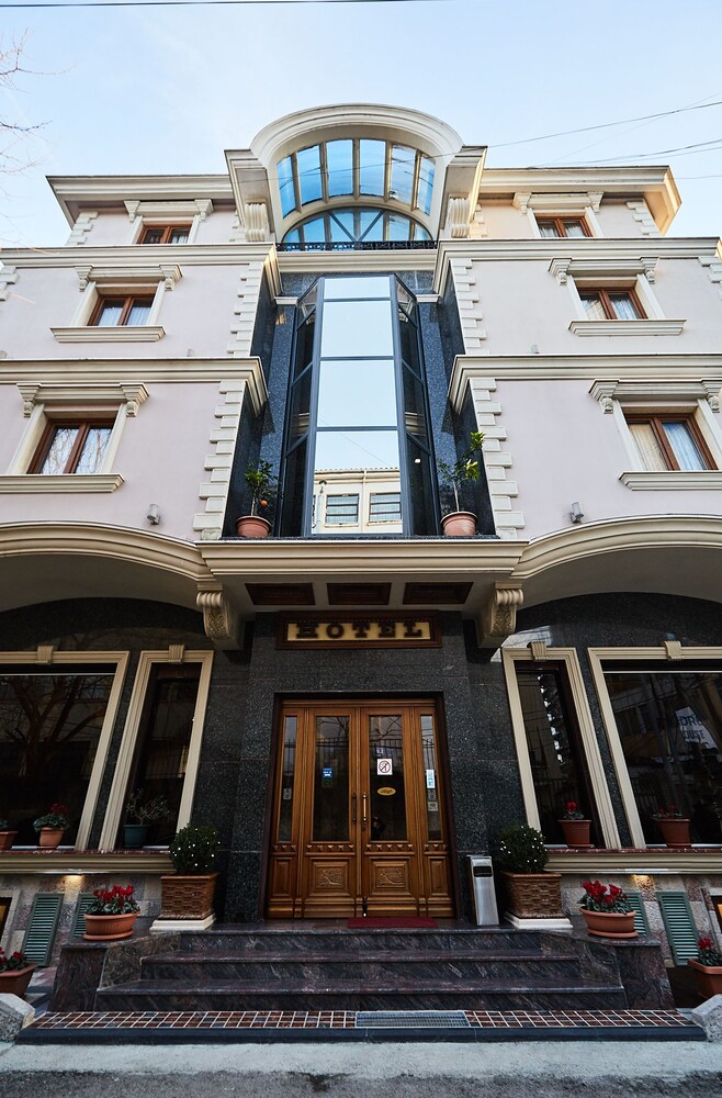 Hotel Front