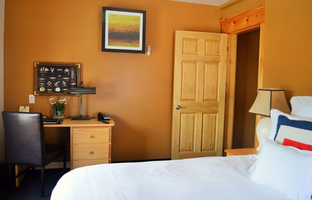 Guestroom View
