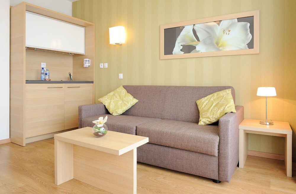 Double Bed Studio - Living Area