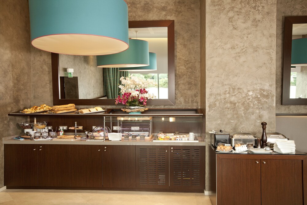 Salle de petit-déjeuner