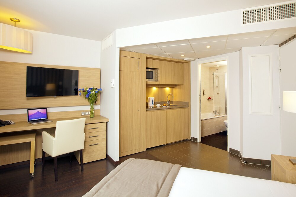 Chambre (Studio)