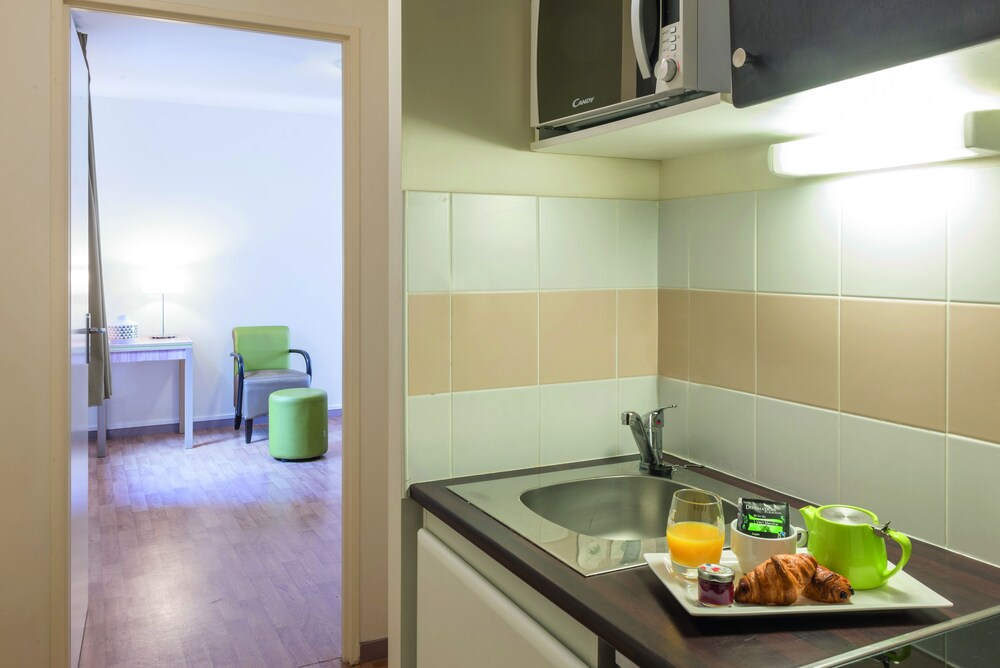In-Room Kitchen