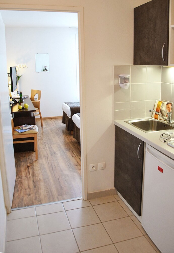 Studio - Guestroom