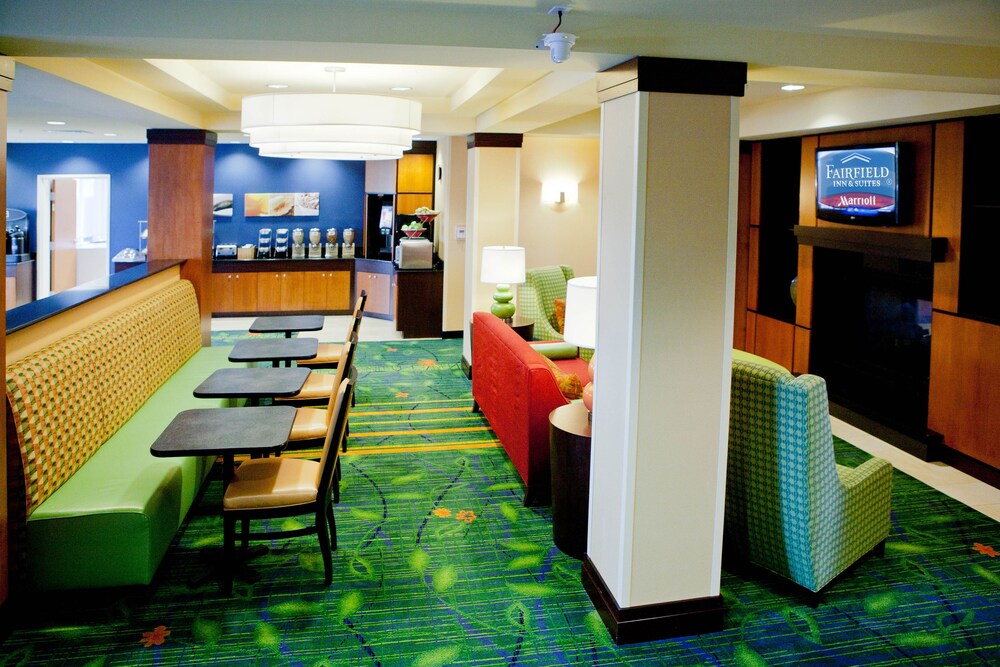 Food Court