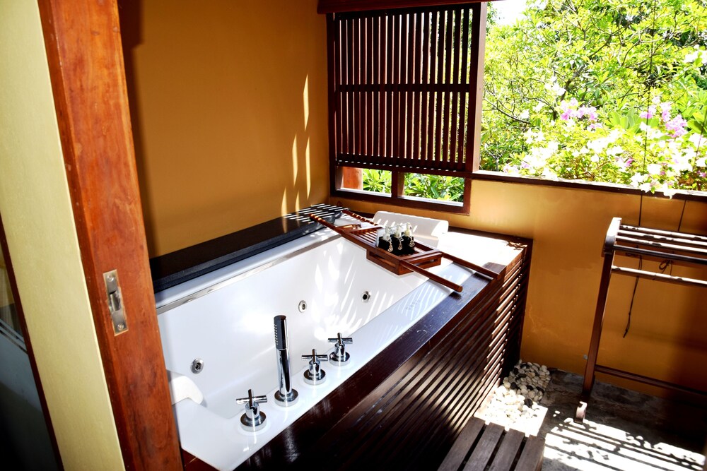 Grand Deluxe - Guestroom