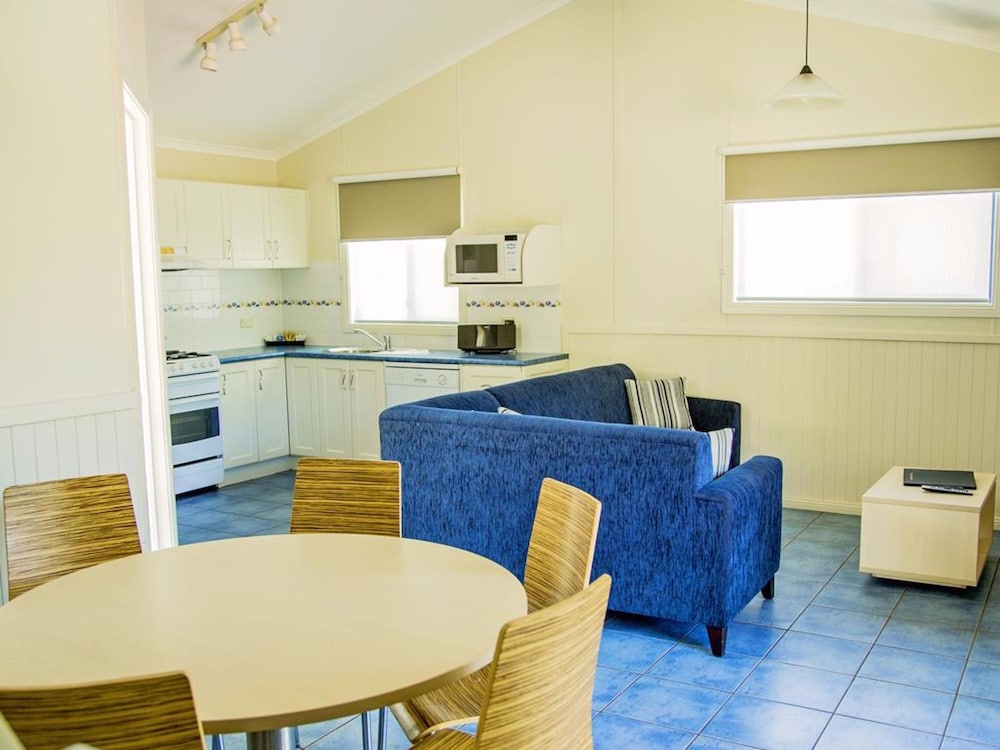 Seabreeze Townhouse - Guestroom