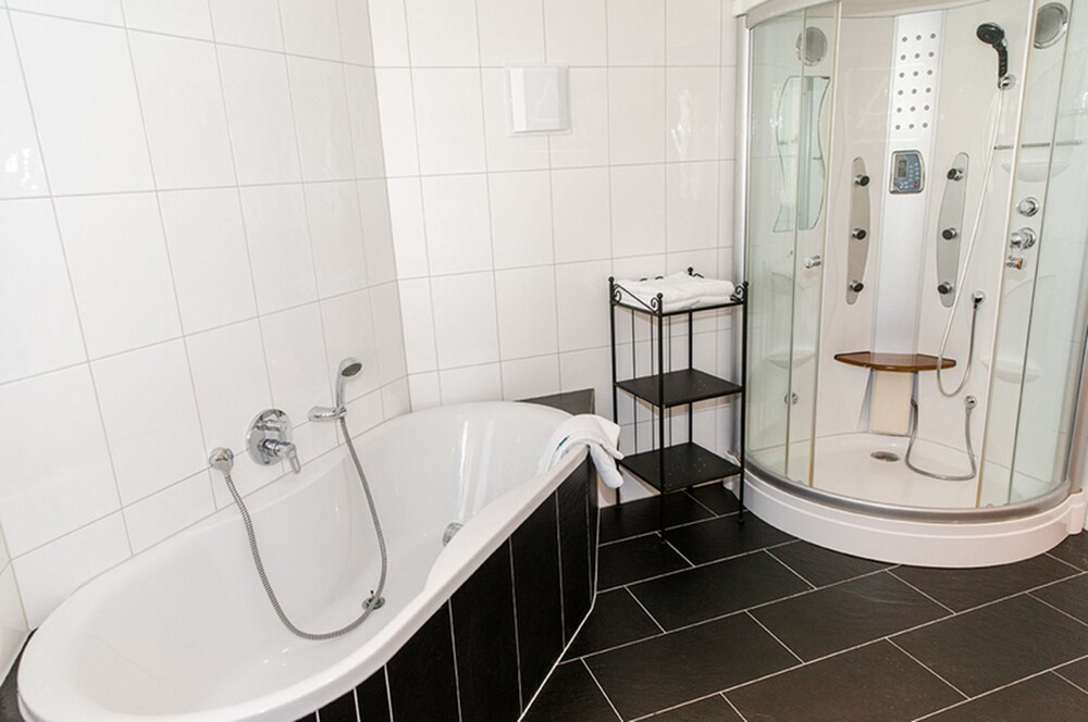 Penthouse, Balcony, Mountain View (Apartment ) - Bathroom