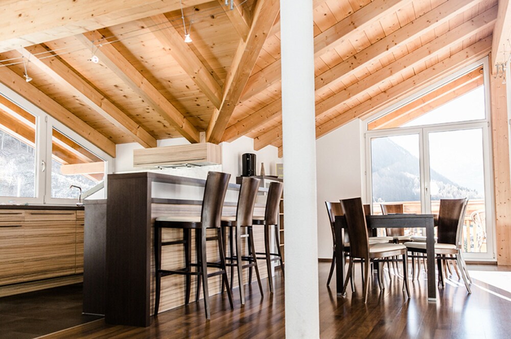 Penthouse, Balcony, Mountain View (Apartment ) - In-Room Dining