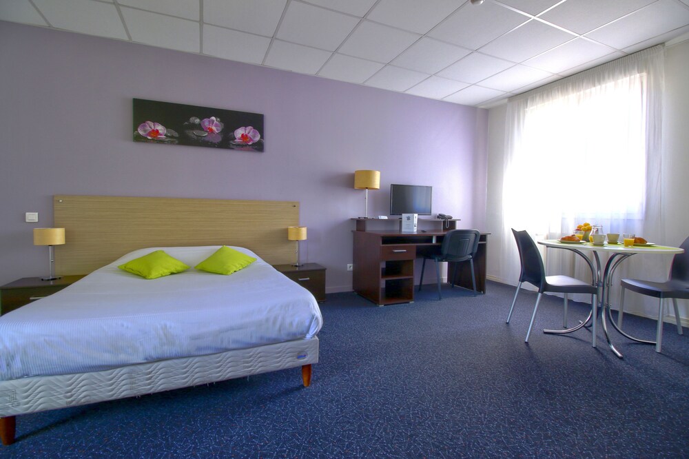 Studio - Guestroom