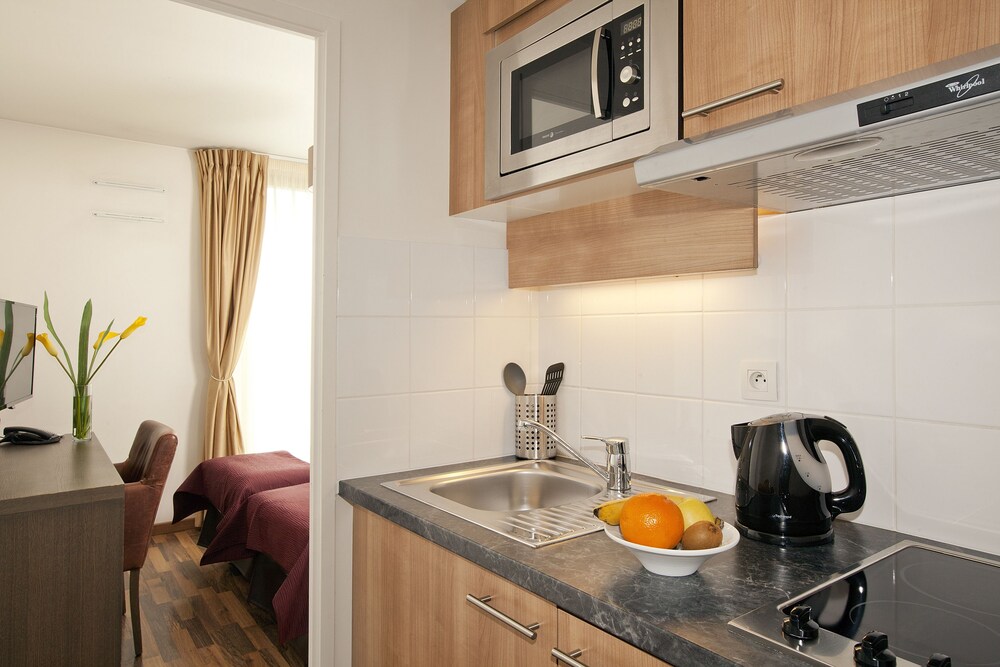 Cuisine dans la chambre (Studio)