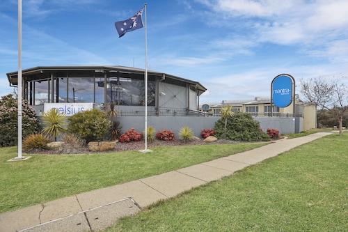 Mantra Bathurst