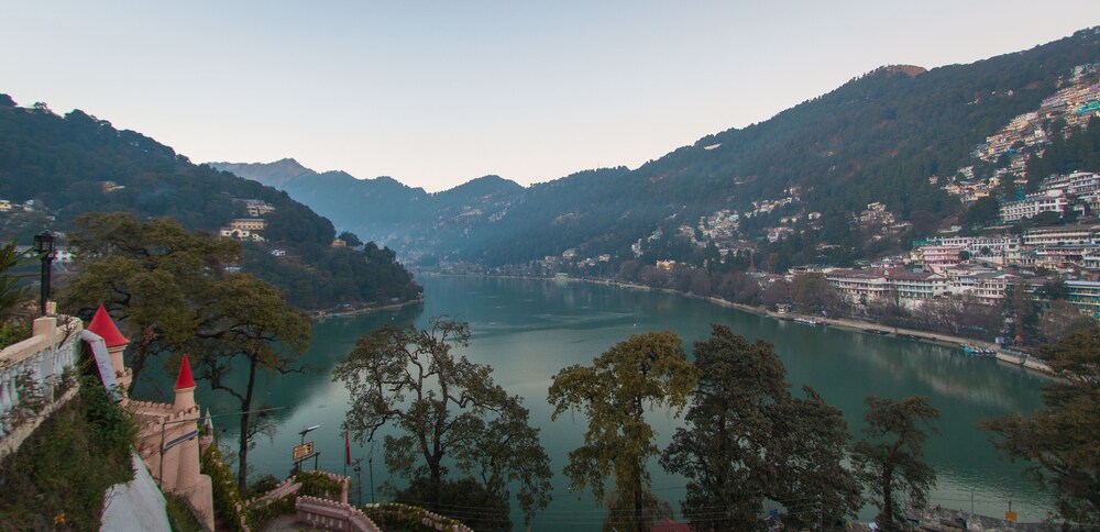 Lake View
