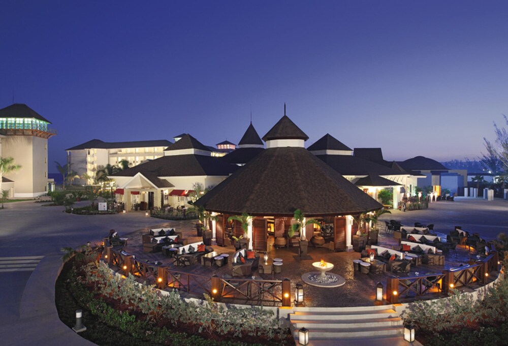 Bar (on property), Secrets Wild Orchid Montego Bay - Luxury - Adults Only - All Inclusive