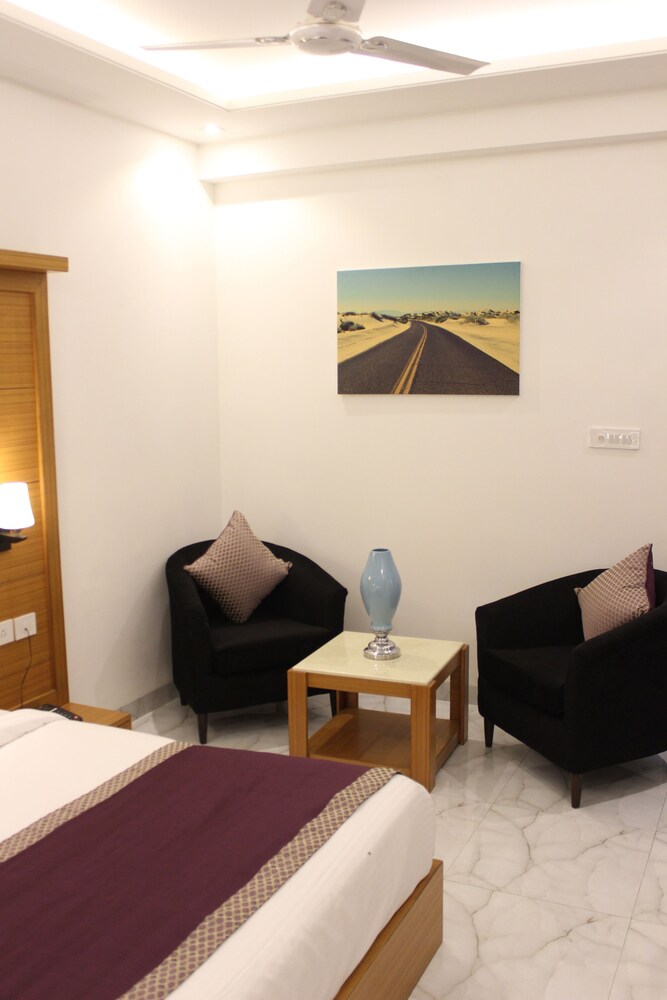 Guestroom