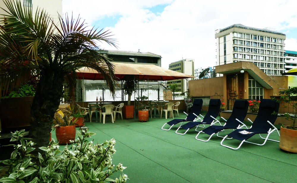 Sundeck