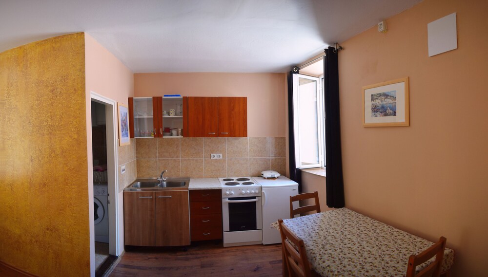 In-Room Kitchen