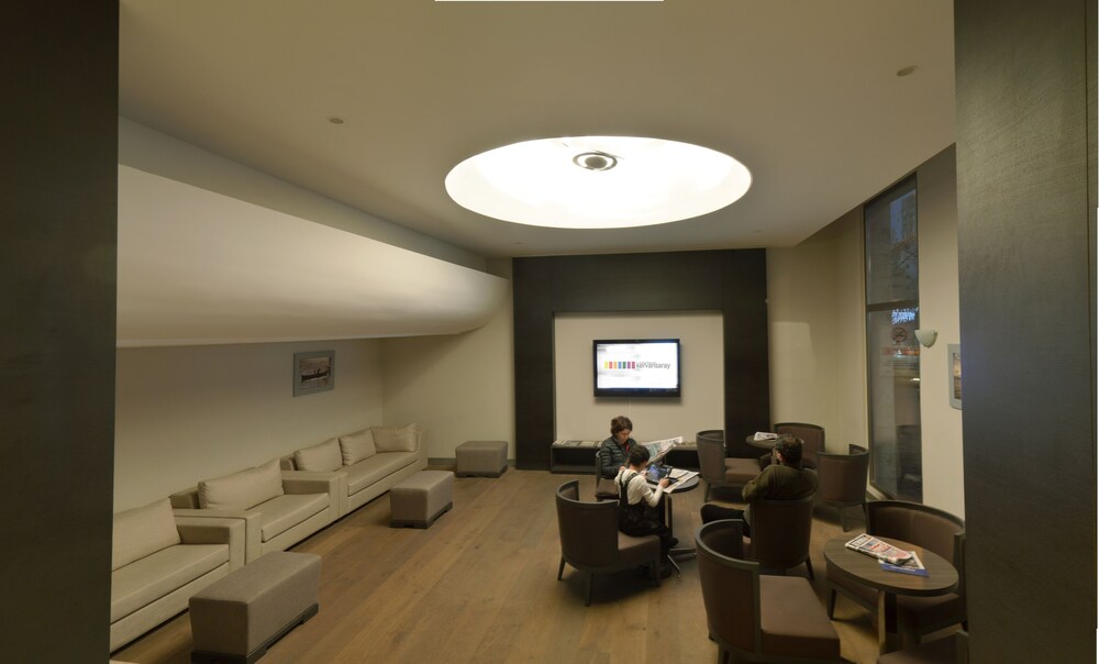 Hotel Lounge