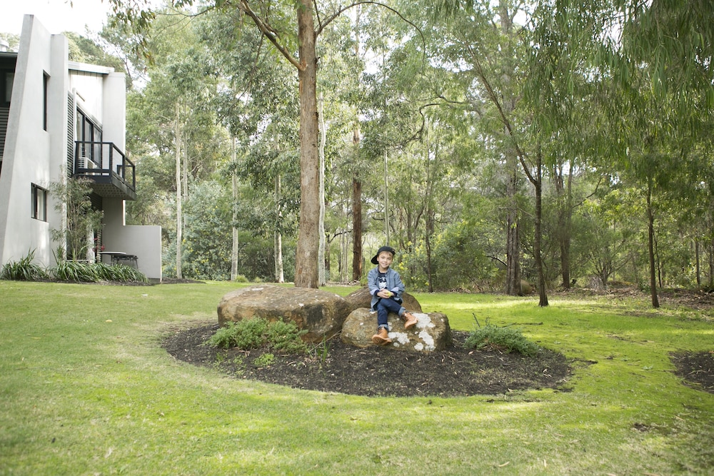 Childrens Play Area - Outdoor