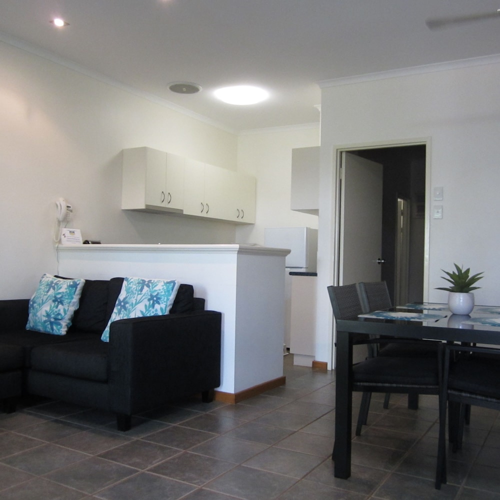 Apartment, 1 Bedroom - In-Room Kitchenette