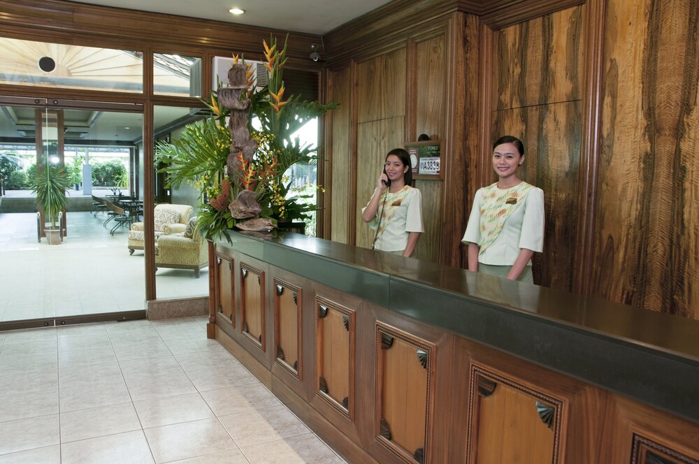 Check-in/Check-out Kiosk