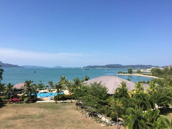 Beach/Ocean View