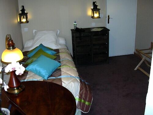 Guestroom