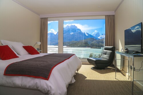 Hotel Lago Grey