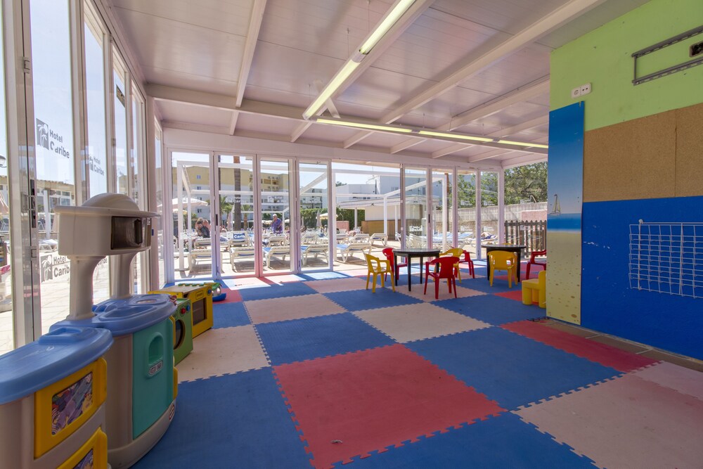 Childrens Play Area - Indoor