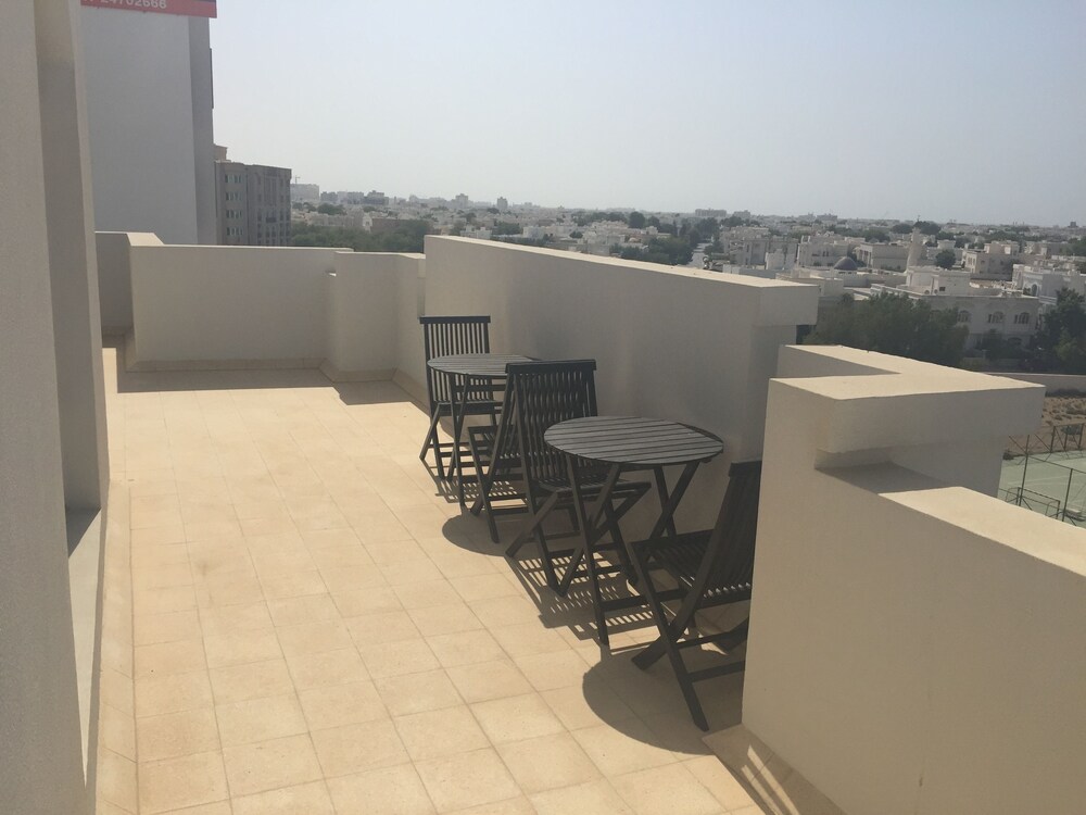 Penthouse, 2 Bedrooms - Balcony