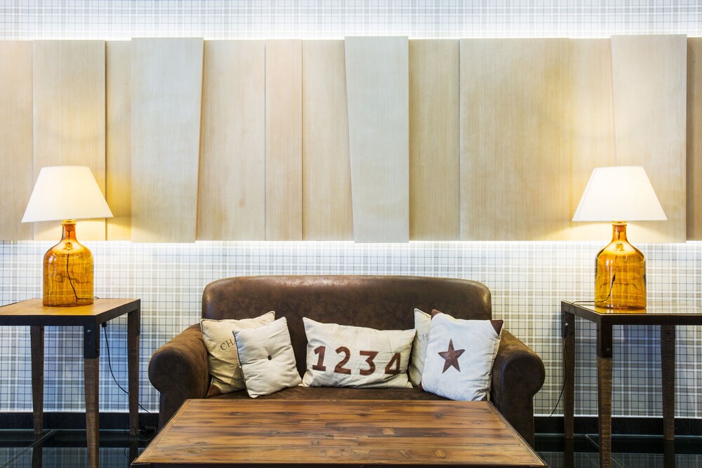 Hotel Bar