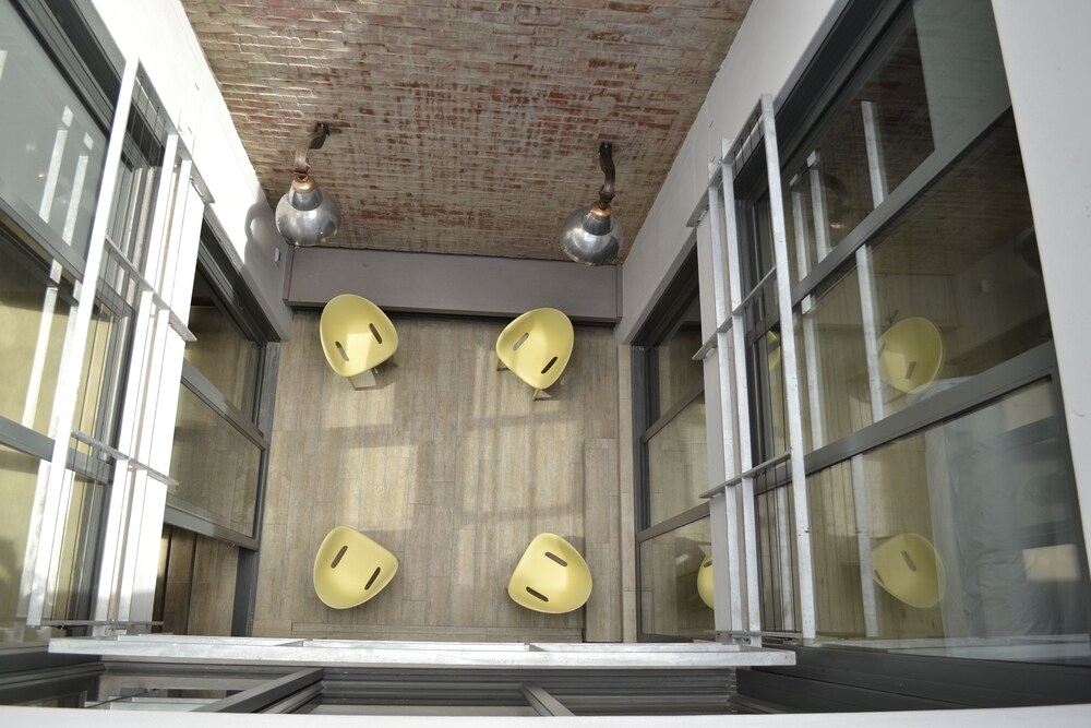 Cottage, 4 Bedrooms, Terrace, City View (76 Waterkant Street 2 night min stay) - Living Area