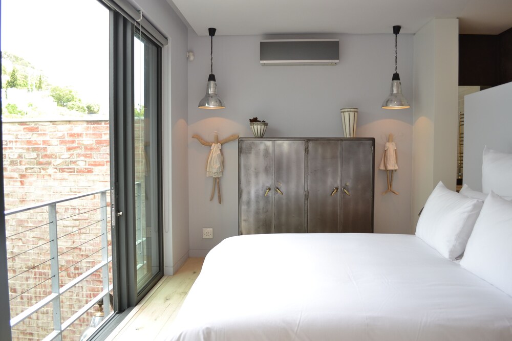 Cottage, 4 Bedrooms, Terrace, City View (76 Waterkant Street 2 night min stay) - Guestroom