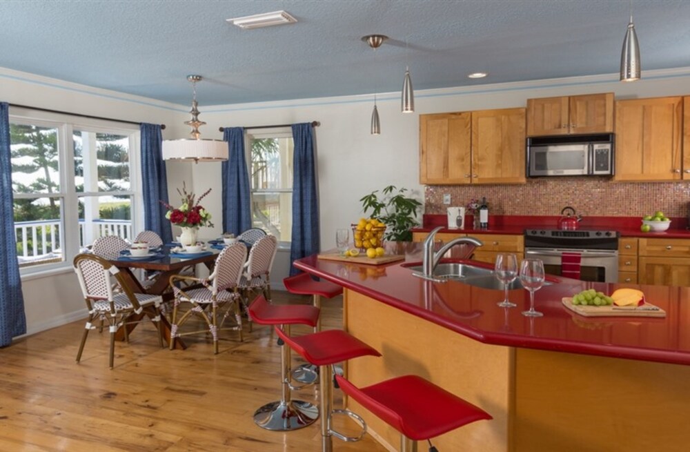 In-Room Kitchen