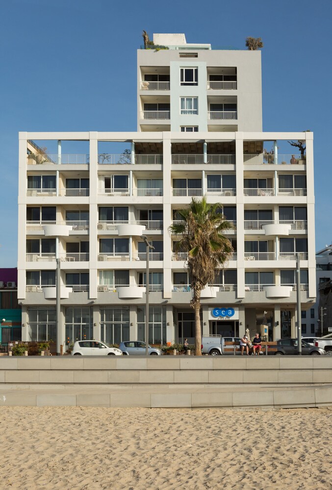 Hotel Front