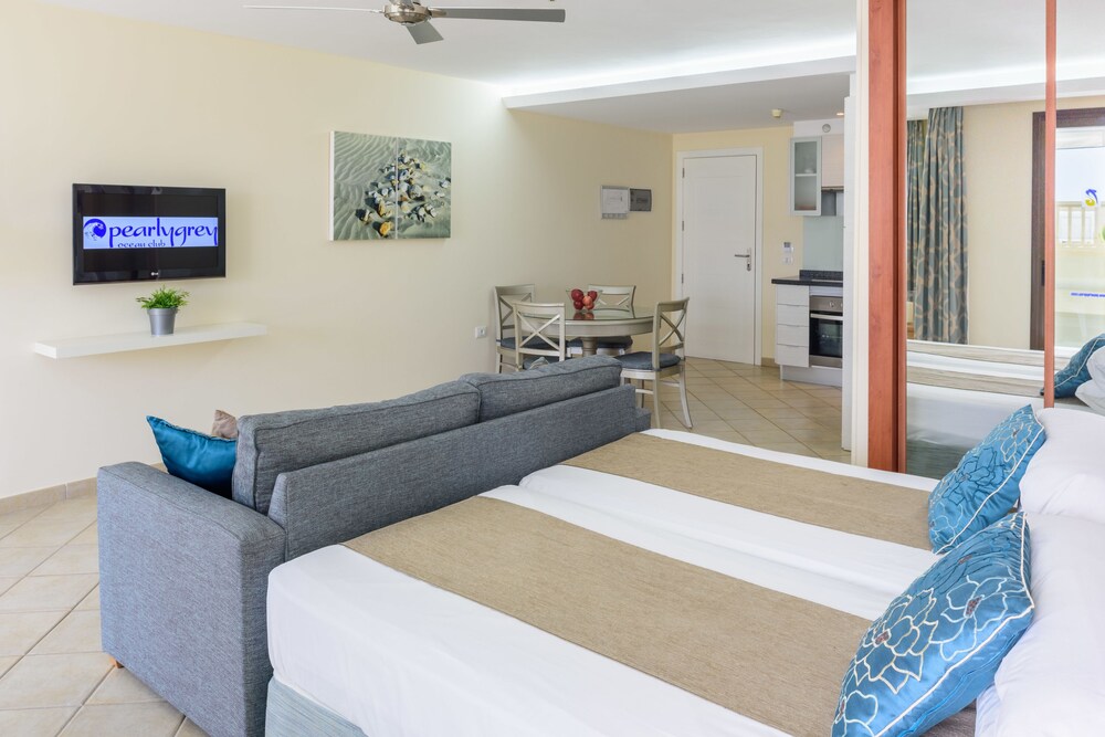 Studio - Guestroom