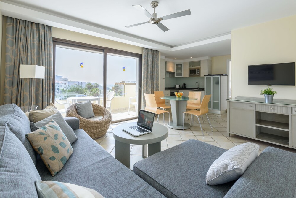 Apartment, 1 Bedroom - Featured Image