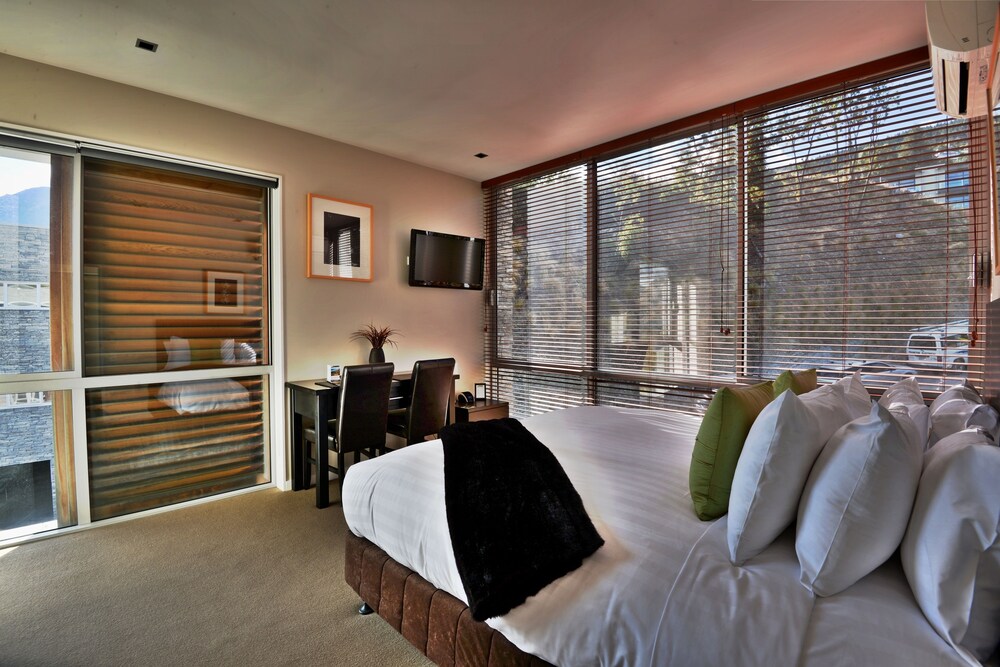 Standard Studio, 1 King Bed - Guestroom
