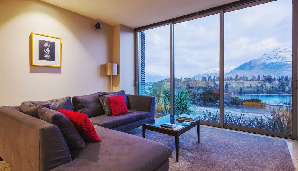 Guestroom View