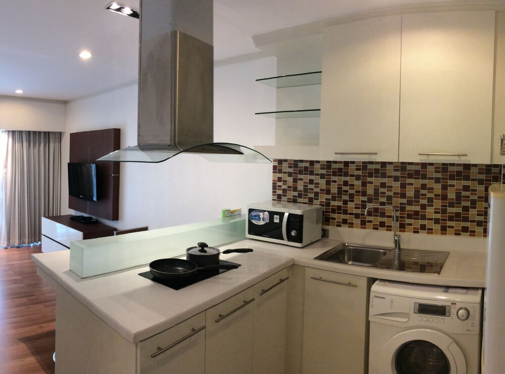 In-Room Kitchen