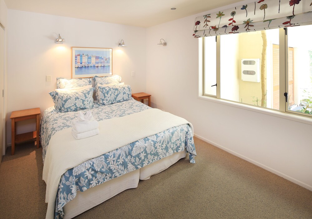 Superior Apartment, 2 Bedrooms, 2 Bathrooms - Guestroom
